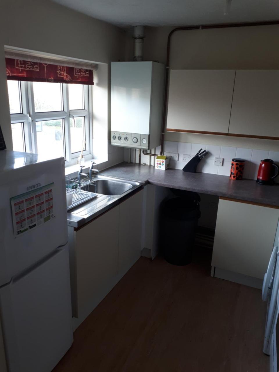 Marvellous Meridian Maisonette Ifield Bagian luar foto